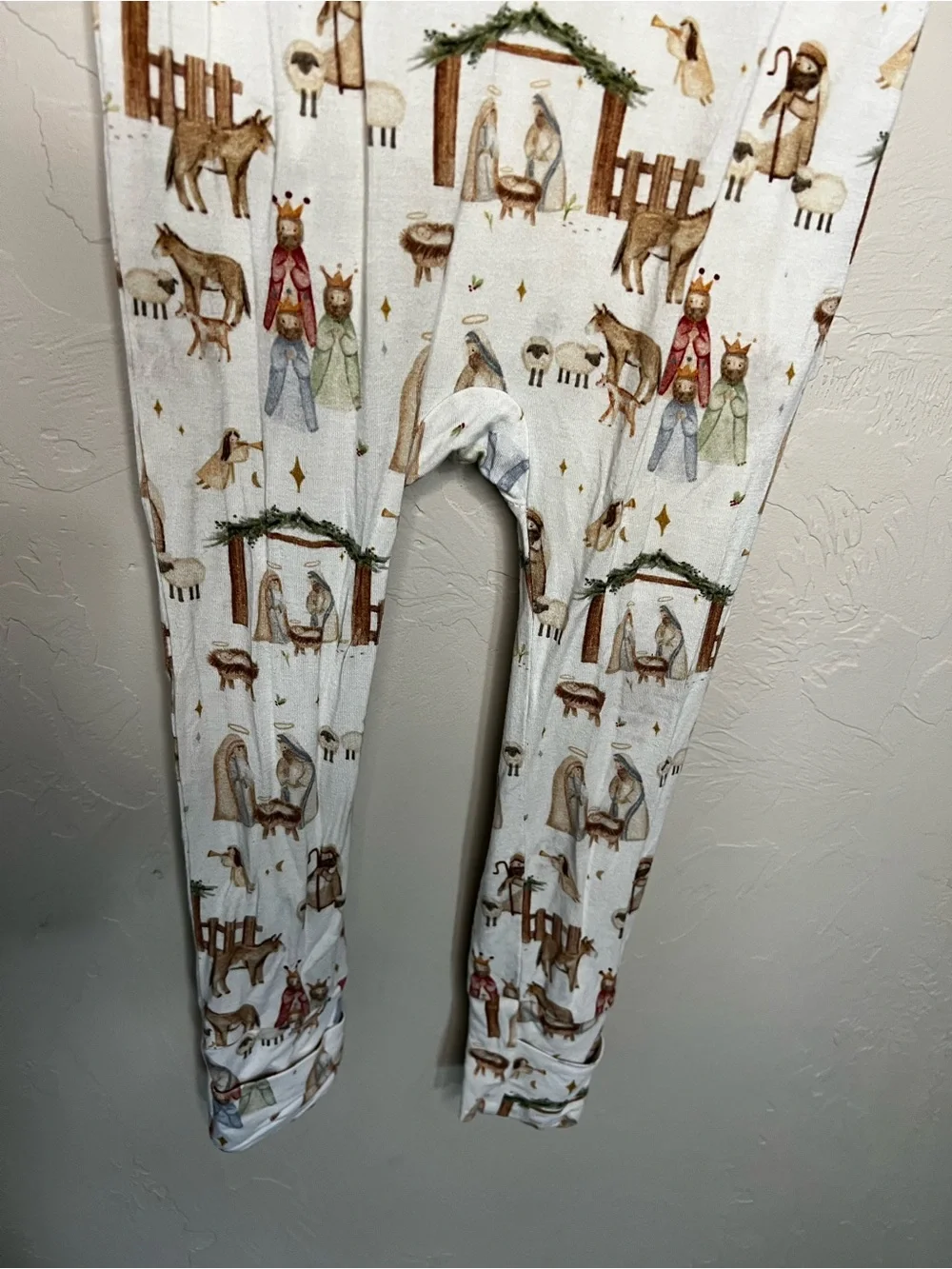 Holy Pals Luke2:1-20 Away in the Manger Nativity Viscose From Bamboo Pajamas